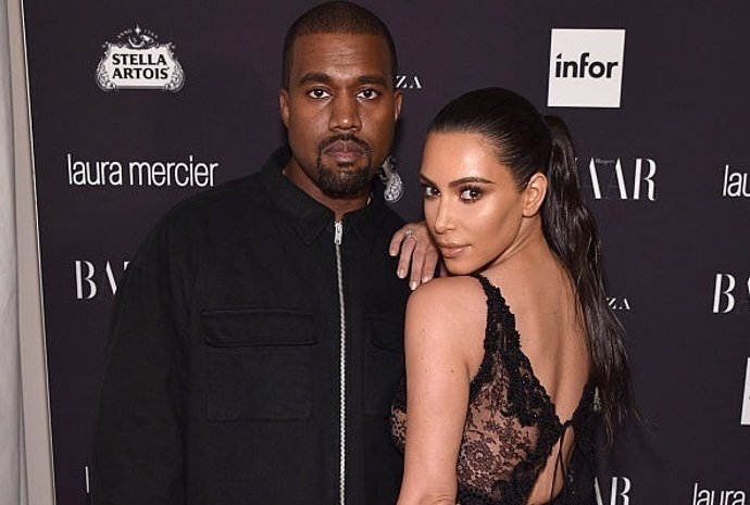 NEW YORK, NY - SEPTEMBER 09:  Kanye West and Kim Kardashian West attend Harper's