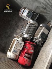 Tres detenidos por robar material en una cantera de Santovenia de la Valdoncina