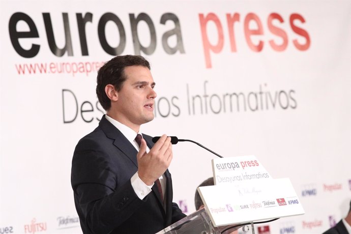 Desayuno informativo con Albert Rivera