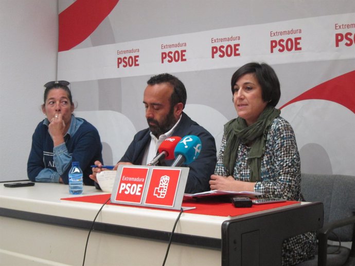 El PSOE pide la dimisión del alcalde de Alcántara (Cáceres)         