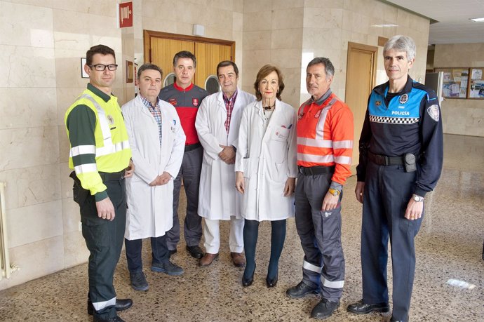 Representantes policiales y del Hospital de Tudela