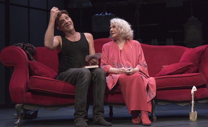 Representación de 'La velocidad del otoño'.