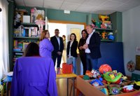 Monago destaca la "labor fundamental para la integración" que realizan colectivos como Apnaba en Badajoz