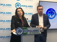 Crespo señala que la sanidad "necesita voluntad y presupuesto" y pide a Díaz que "no solo se ocupe de primarias"