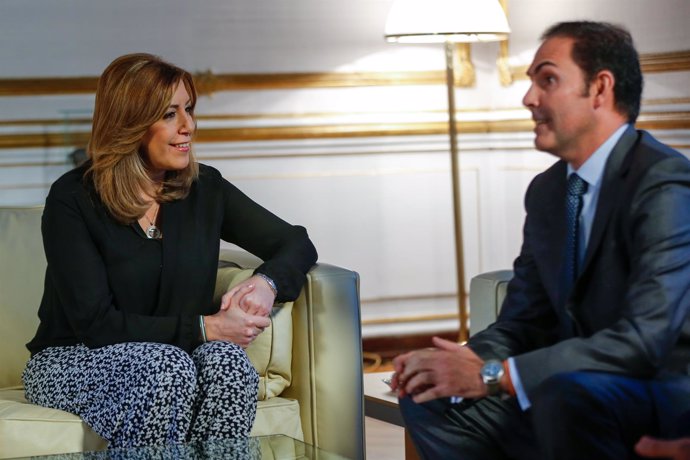 Susana Díaz reunida en San Telmo con el presidente de la aerolínea Vueling