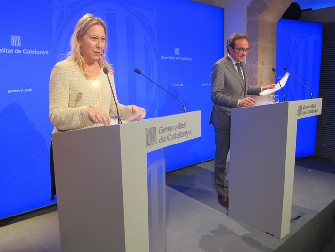Els consellers Neus Munté i Josep Rull, en roda de premsa del Consell Executiu