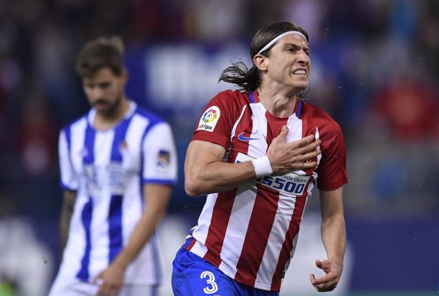 Filipe Luis celebra el triunfo del Atlético