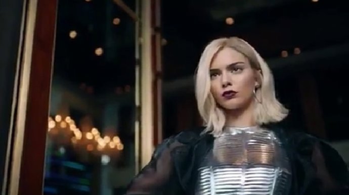 Kenddal Jenner/Youtube