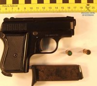 Un detenido en Ayamonte tras irrumpir en un supermercado con un arma de fogueo y robar la caja