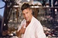 Ricky Martin anuncia un concierto en Granada el 24 de mayo y cambia al 27 el de Sevilla