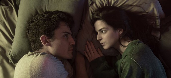 Clara Lago y Álex González en Órbita 9