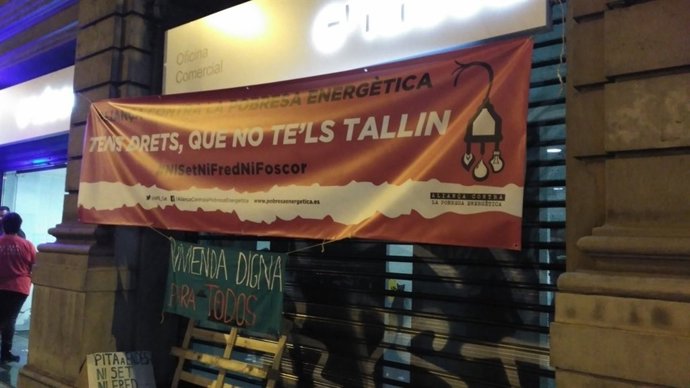 Protesta de l'Aliança contra la Pobresa Energètica (APE)