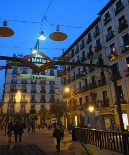 Plaza De Chueca En Madrid