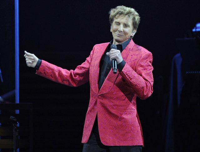 BARRY MANILOW