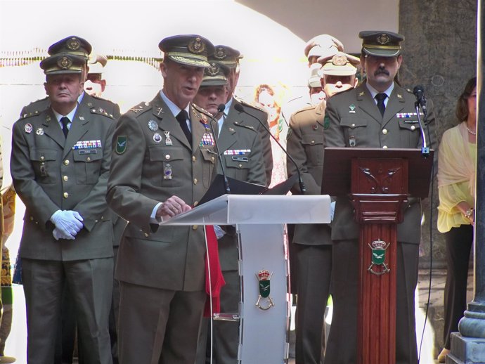 Inspector general del Ejército,teniente general Fernando Aznar Ladrón de Guevara