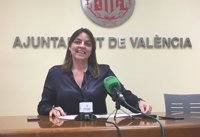 Menguzzato pide más participación y acuerdos con la ciudadanía en temas como prohibir aparcar en el carril bus