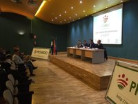 La Diputación de Badajoz plantea invertir 2,1 millones en tres años para acabar con los vertederos ilegales de escombros