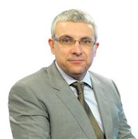 Experto español muestra que combinar quimioterapia y viniflunina mejora la supervivencia en cáncer de vejiga metastásico