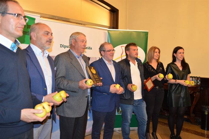 Entrega del 'Premi internacional a la millor poma Golden'  