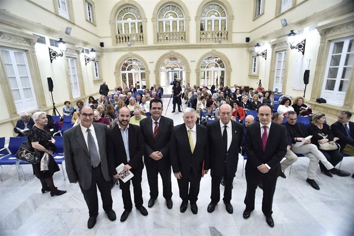 Presentación de la última obra de José Ruiz Fernández sobre la Transición