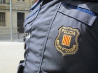 Detenido un menor por una falsa amenaza de atentado en Sants que obligó a reforzar la seguridad
