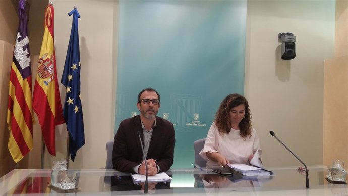 Biel barceló y Pilar Costa