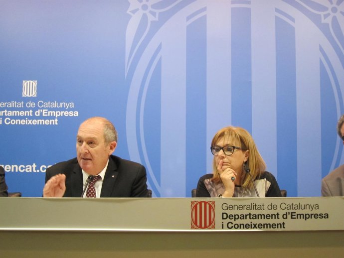  El Secr. D'empresa J.Aregio I La Dtora. De l'ACC M.Ribera