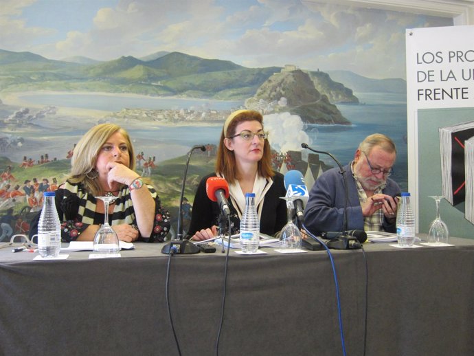 Consuelo Ordóñez, Maite Pagazaurtundua y Fernando Savater