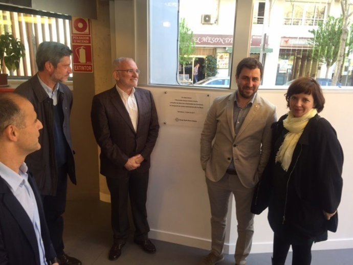 T.Comin y L.Ortiz inauguran el centro residencial de Cal Muns