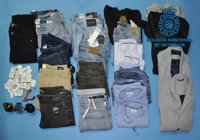 Detenido en un hostal de Burgos en posesión de numerosas prendas robadas