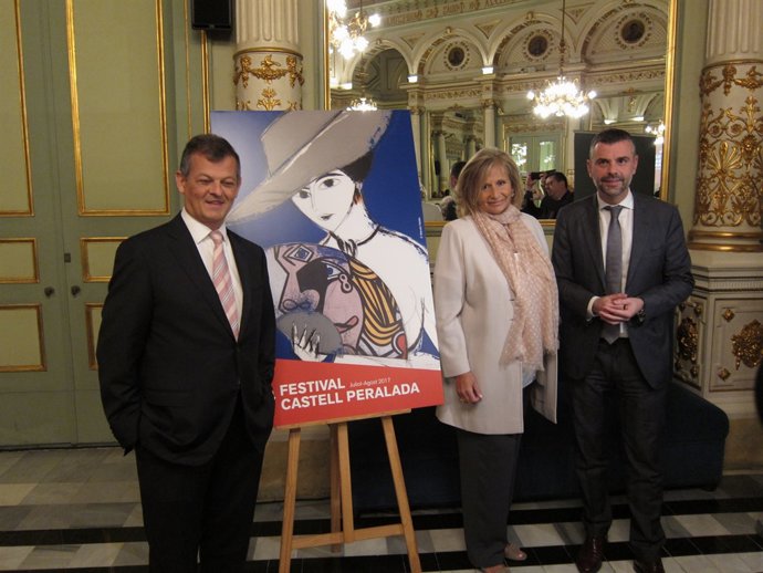 Oriol Aguilà, Isabel Suqué,  Santi Vila