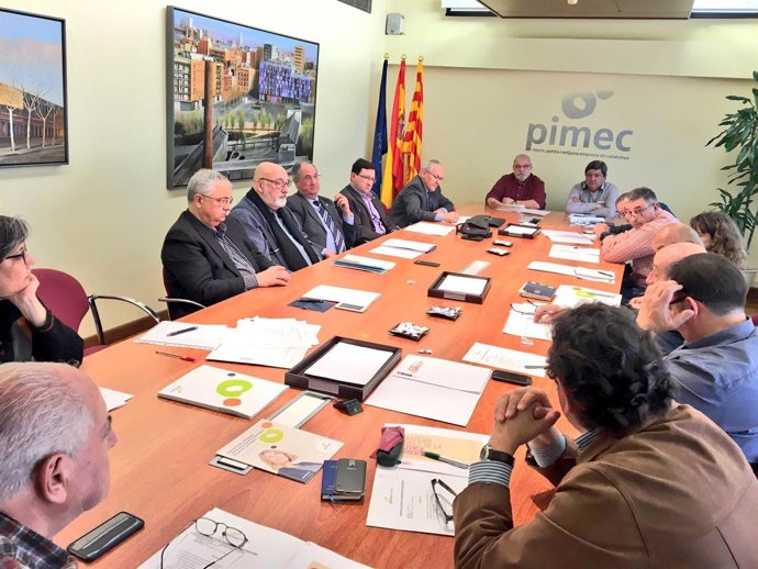 Reunió de constitució del Grup Alimentació 
