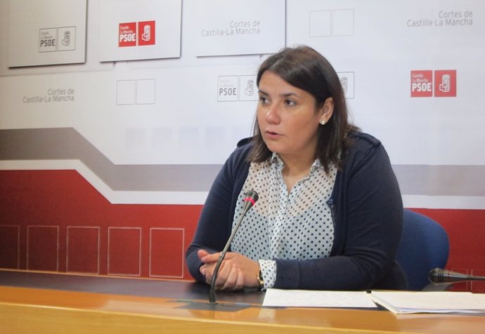 Agustina García en rueda de prensa