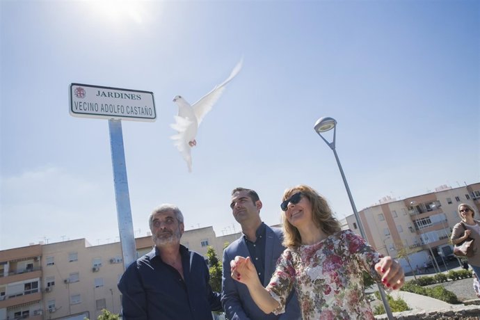 Inauguración de los Jardines Vecino Adolfo Castaño en Almería