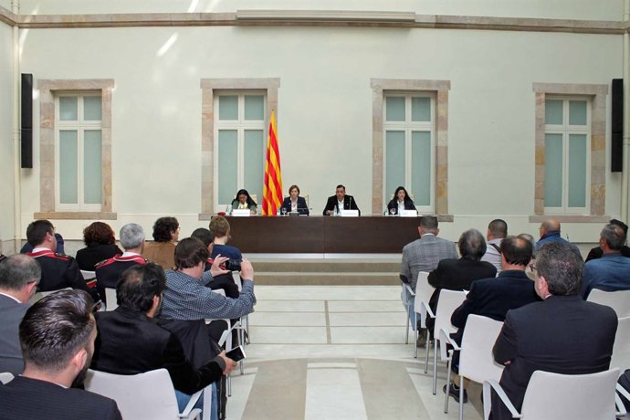 Acte del Dia del Poblo Gitano en el Parlament