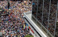 La oposición denuncia la "brutal represión" contra la manifestación de Caracas