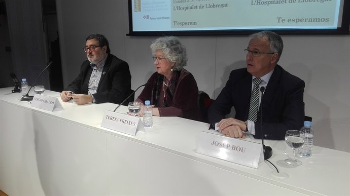 Periodista S.Fidalgo, jurista Teresa Freixes, empresari Josep Bou