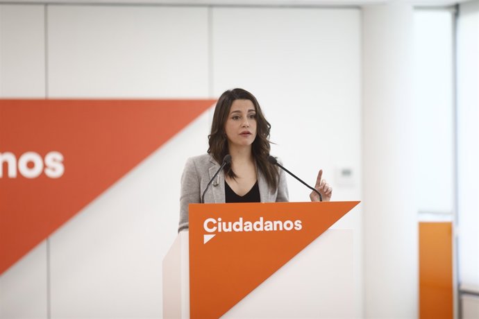 La portaveu nacional de Cs,  Inés Arrimadas, ofereix una roda de premsa