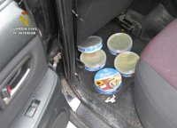 Sorprenden a dos hombres y una mujer de un clan familiar especializado en pequeños hurtos en comercios