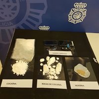 La Policía Nacional intercepta un pase de casi medio kilo de cocaína en Plasencia y detiene a dos varones