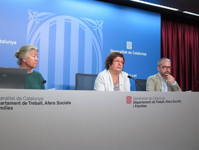  Mari Luz Bataller, Dolors Bassa i Josep Ginesta