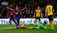 El Arsenal cae goleado ante el Crystal Palace (3-0) y se aleja de la 'Champions'