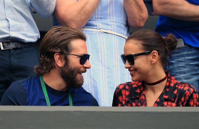 BRADLEY COOPER E IRINA SHAYK