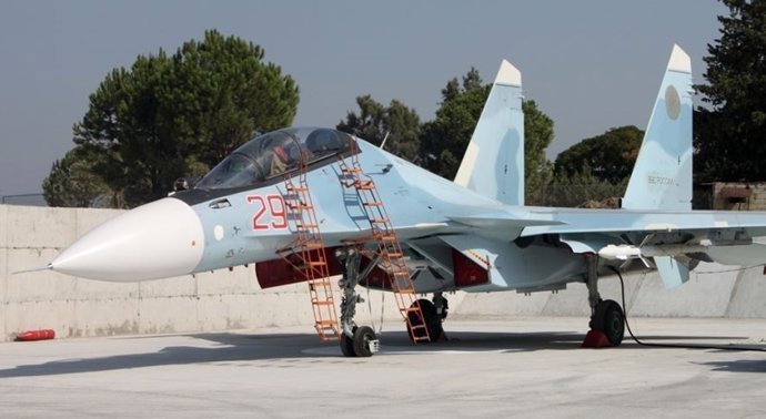 Caça rus a Siria