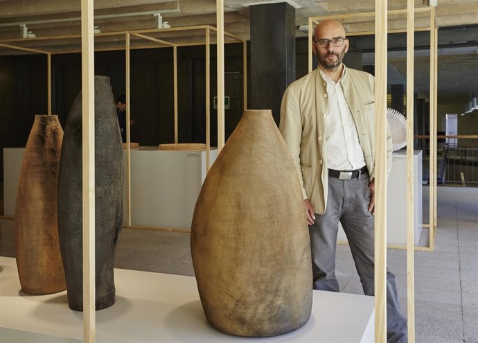 Ernst Gamperl,'Tree of Life 2'