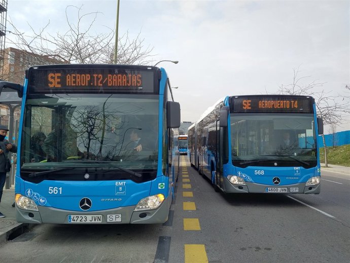 Autobuses de las líneas especiales de EMT Madrid