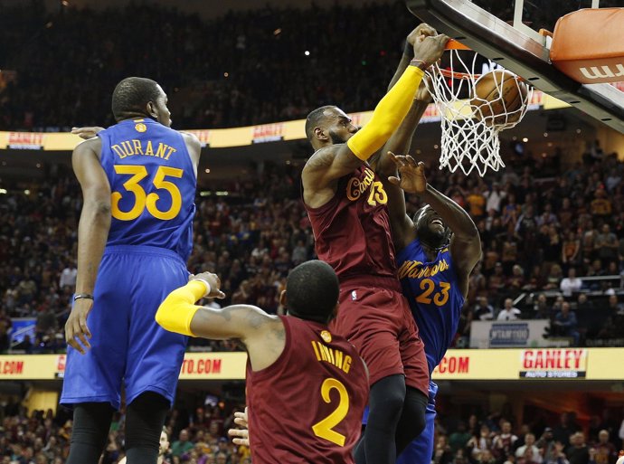 Lebron James y Kevin Durant en el Cleveland Cavaliers - Golden State Warriors