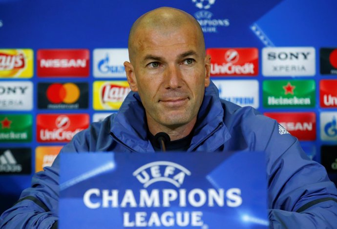 Zinédine Zidane en rueda de prensa Champions