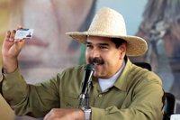 Lanzan huevos a Maduro durante un acto militar en el estado de Bolívar