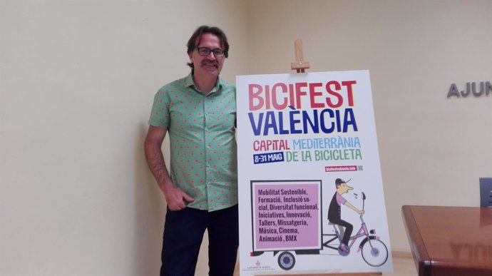 El concejal Giuseppe Grezzi en la presentación de Bicifest València